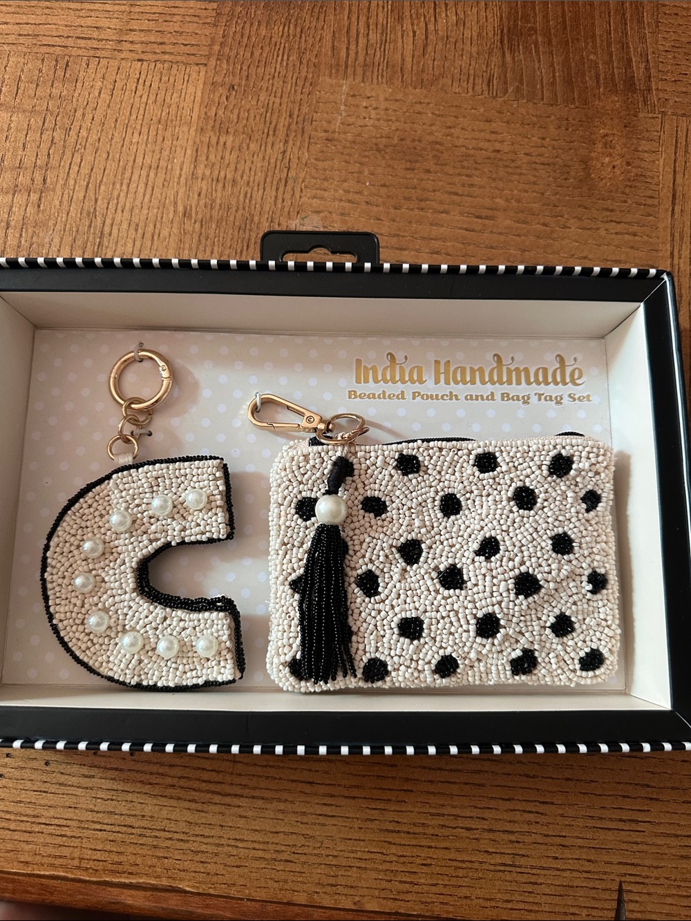 Beaded Card Holder & Key Tag Set - White with Black